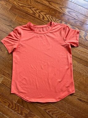 Lululemon short sleeve workout tee